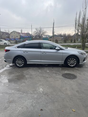 аварийный машины: Hyundai Sonata: 2018 г., 2 л, Автомат, Газ, Седан