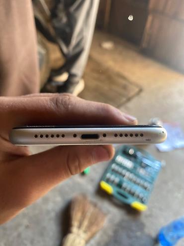Уюлдук телефондор жана аксессуарлар: IPhone 11, Колдонулган, 256 ГБ, Ак, Каптама, 79 % — 5