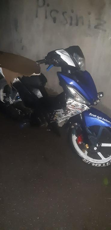moto kaski: Sport üslublu skuter/moped

Tufans50 hec bir problemi yoxdu otur sur — 1
