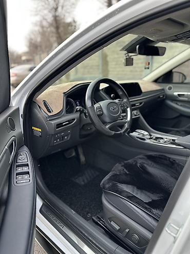 Hyundai: Hyundai Sonata: 2019 г., 2 л, Автомат, Газ, Седан — 5