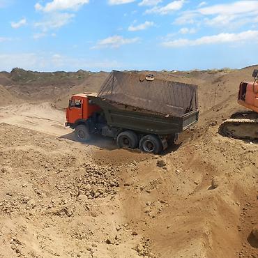 шины бу: KAMAZ 6x4 özboşaldan yük maşını – daşınma və tikinti işləri üçün - — 3