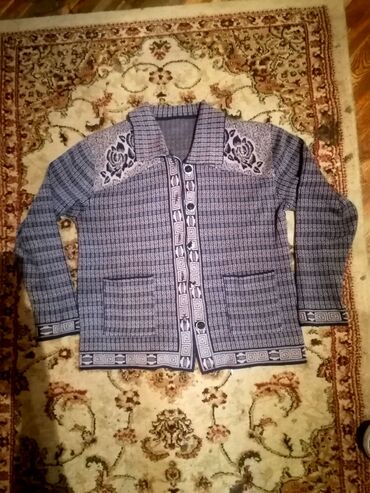 длинные женские кофты: ZƏNG ETMƏ!!!!!! Vatsapa YAZİN. 3 4 dəfə geyilib. Naxışlı kardiqan