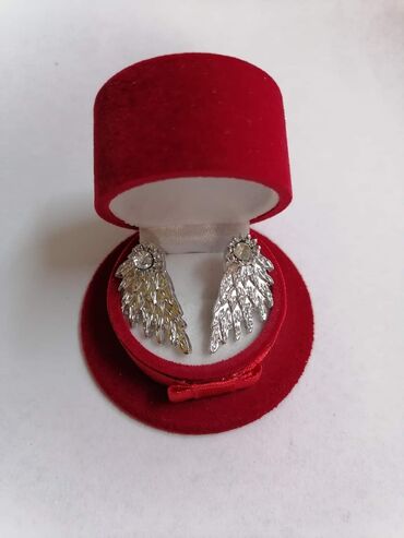 Minđuše: Mindjuse 800 — 4