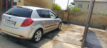 Kia: Kia Ceed: 1.6 l | 2007 il Hetçbek — 16