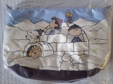 ski pantalone za decu lidl: Woman secret SNOOPY and friends original neseser i prekrivač za oči za