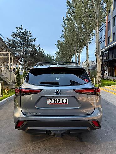 highlander 2017: Toyota Highlander: 2022 г., 2.5 л, Автомат, Гибрид, Внедорожник — 3