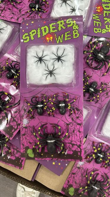 Oyuncaqlar: Halloven malları Geyimlər Dekorlar Aksesuarlar Qorxulu və maraqlı — 4