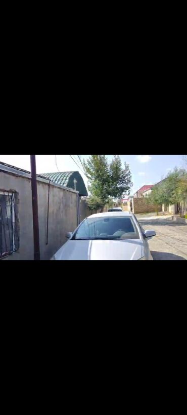 bineqedi kiraye ev: 80 м², 2 комнаты, Комби, Газ, Электричество