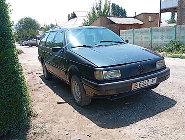 Volkswagen: Volkswagen Passat: 1990 г., 1.8 л, Механика, Бензин, Универсал — 11