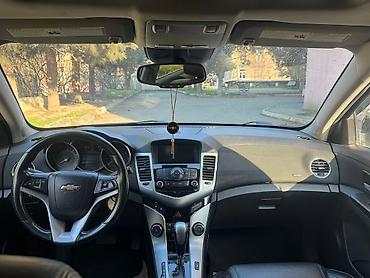 getiz: Chevrolet Cruze: 1.4 l | 2013 il 288000 km Sedan — 8