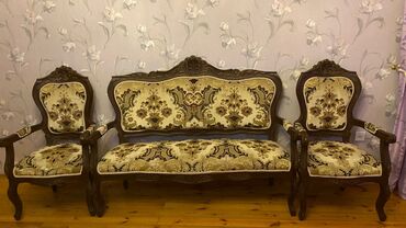 Гостиные гарнитуры: 💫 Divan kreslo dəsti 💸 *Qiymət 450 azn* ✔️ Yaxşı vəziyyətdədir ✔️