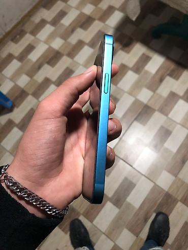 android avtomobil monitorlari: IPhone 13, Mavi, Face ID — 2