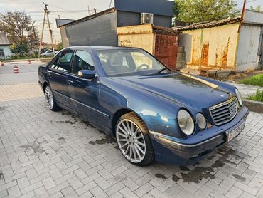 обмен дороже: Mercedes-Benz E 320: 2000 г., 3.2 л, Типтроник, Бензин, Седан