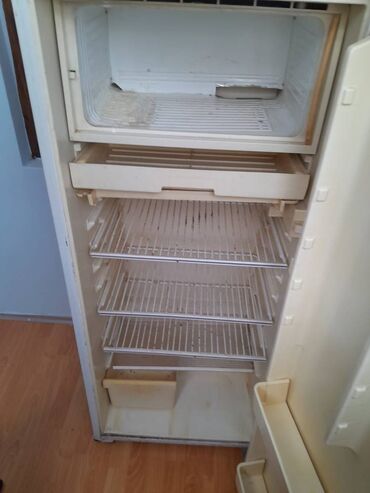 soyuducu soyutmursa: Нерабочий 2 двери Холодильник Продажа, цвет - Белый