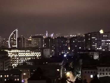 Uzunmüddətli kirayə mənzillər: Nərimanov metrosu yaxınlığında 16 mərtəbəli binanın 14-cü mərtəbəsində — 14