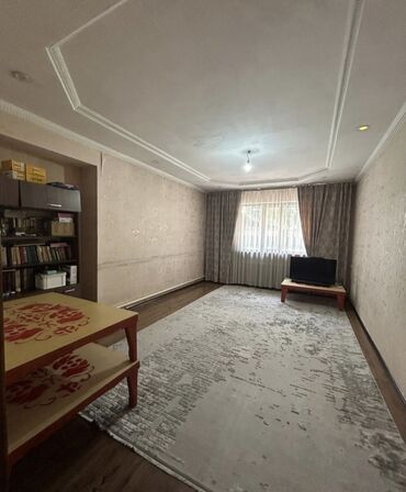статуэтки для дома: Дом, 191 м², 6 комнат, Собственник, Старый ремонт
