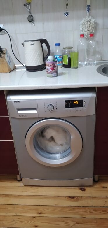 paltaryuyan beko: Paltaryuyan maşın Beko, 6 kq, İşlənmiş, Avtomat, Qurutma var, Kredit yoxdur, Pulsuz çatdırılma