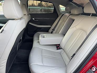 Hyundai: Hyundai Sonata: 2019 г., 2 л, Гибрид, Седан — 22