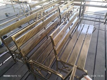 Скамейки: Скамейка Металл, Со спинкой, Без крыши — 8