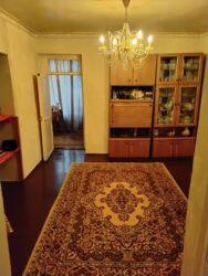 Həyət evləri və villaların satışı: M.Ə. Rəsulzadə qəs. 4 otaqlı, 70 kv. m, Orta təmir — 5