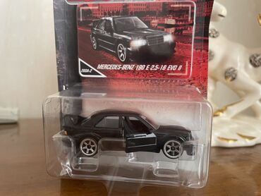 хочу купить часы: Kolleksiya üçün Mercedes190 E 2.5.Təzədir açılmayıb