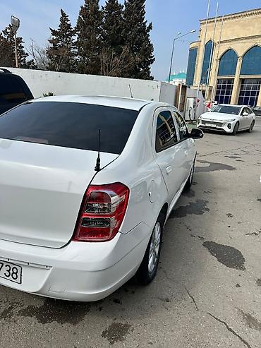 arendaya cobalt: Chevrolet Cobalt: 1.6 l | 2024 il 120000 km Sedan — 4