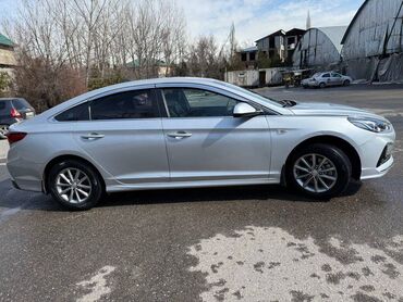 hyundai sonata 2009: Hyundai Sonata: 2018 г., 2 л, Автомат, Газ, Седан