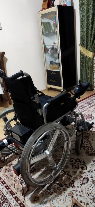 Əlil arabaları: Matorlu əlil arabası satilir. Araba yaxşı vəziyyətdədir və tam — 3