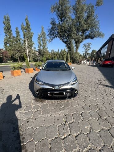 Toyota: Toyota Corolla: 2020 г., 1.8 л, Автомат, Гибрид, Седан