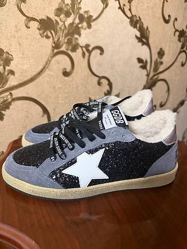 Кроссовки и спортивная обувь: Новая зимняя обувь фирмы SNEAKERS (Golden Goose), размер 38, имеется — 2