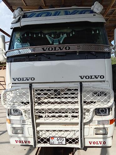 Тягачи: Тягач, Volvo, 2000 г., Холодильник, рефрижератор — 3