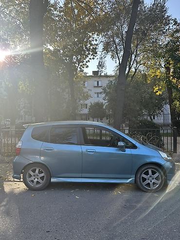 авто запчасти фит: Honda Fit: 2001 г., 1.3 л, Автомат, Бензин, Хэтчбэк — 4