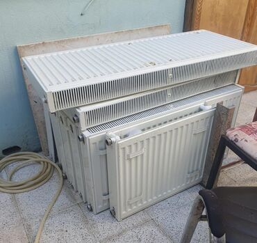 8 ədəd panel radiator 7ədədi 1.20likdir biri 70₼, 1ədəd 60smdır 30₼