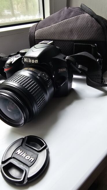фотоаппарат бу: Продам зеркальный фотоаппарат Nikon D3200 kit ( AF-S DX 18-55mm