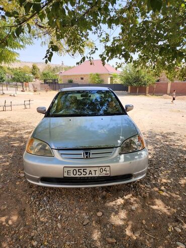 кредит на машину: Honda Civic: 2001 г., 1.5 л, Автомат, Бензин, Седан