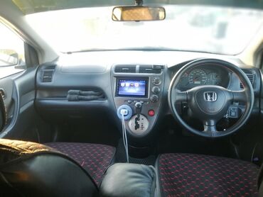 Honda: Honda Civic: 2000 г., 1.5 л, Вариатор, Бензин, Хэтчбэк