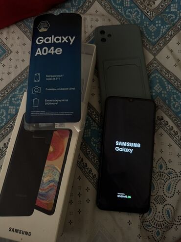 Samsung Galaxy A04e, 64 ГБ, цвет - Черный