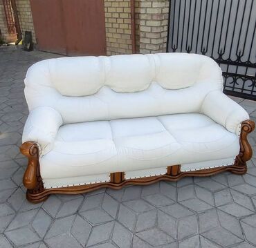 Ремонт, реставрация мебели: Ремонт-реставрацияперетяжка мягкой мебели. Замена обивочной — 9