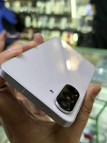 Samsung: Samsung Galaxy A56 5G, Б/у, 256 ГБ, цвет - Белый, 2 SIM — 6