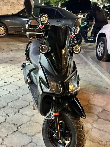 скутер сити коко: Скутер түрү Yamaha, 175 куб. см, Бензин, Колдонулган