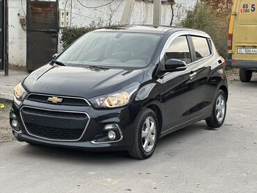 Chevrolet: Chevrolet Spark: 2015 г., 0.1 л, Автомат, Бензин, Хэтчбэк