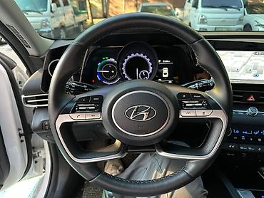 sonata nurais: Hyundai Elantra: 2022 г., 1.6 л, Автомат, Гибрид, Седан — 7