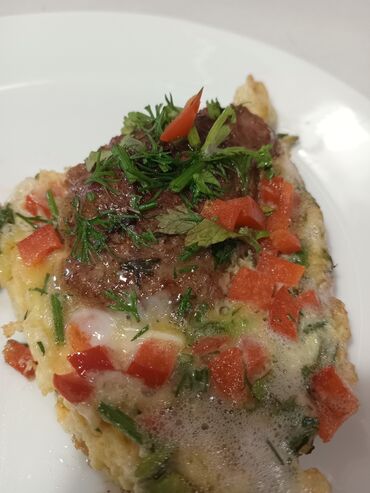 Sifarişlə hazır yeməklər: Salam mən iş axtarıram 15ildən artıq iş təcrübəm var marağlananlar — 9