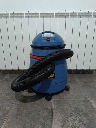Vacuum Cleaners: POWER KRAFT usisivac mokro-suvo usisavanje u odlicnom je stanju, radi