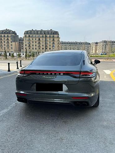 li 9: Porsche Panamera 4: 2.9 l | 2021 il 13000 km Hetçbek — 2