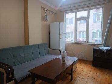 Uzunmüddətli kirayə mənzillər: Tecılı kirayə verilir ayda 310mant verlir kaminal ev yiysine aydir — 7