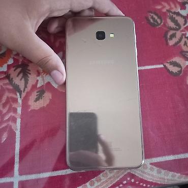 optimal samsung a10: Samsung Galaxy J4 Plus, 32 GB, rəng - Qızılı, İki sim kartlı — 1