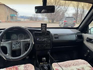 Volkswagen: Volkswagen Passat: 1990 г., 1.8 л, Механика, Бензин, Универсал — 9