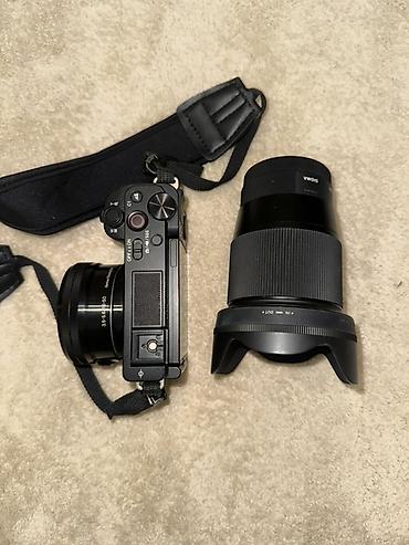 полароид фотоаппарат: Sony ZV-E10 + 2 оригинальных объектива Sony + 2 вспышки Godox + карта — 2