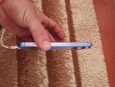 Apple iPhone: IPhone 16 — 14